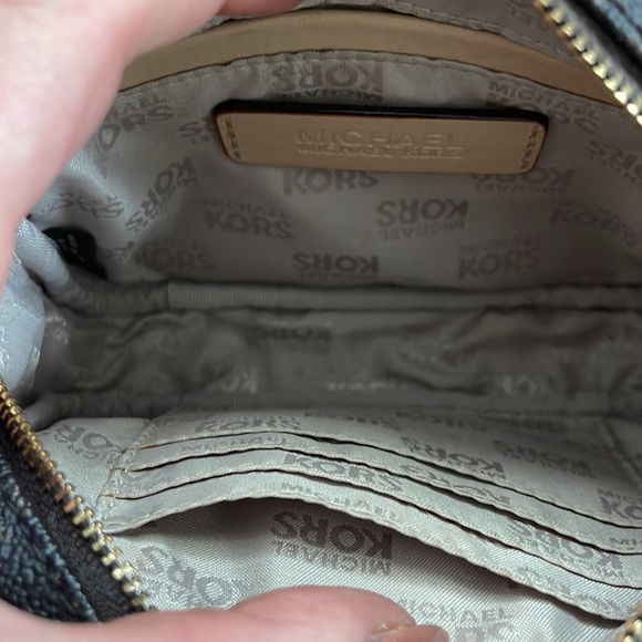 Michael Kors Mini Crossbody Brown & Beige - Picture 4 of 6